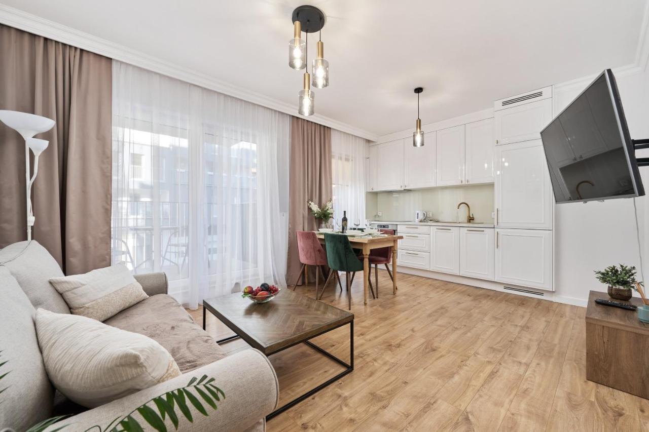 Apartments Dmowskiego Kepa Mieszczanska By Noclegi Renters Вроцлав Екстериор снимка